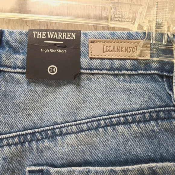 Blank NYC The Warren Distressed Raw Hem Medium Wash Shorts NWT Size 24/0 - Picture 5 of 7